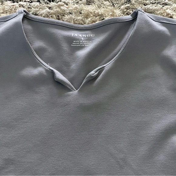 Jaanuu Scrub set - Picture 4 of 7